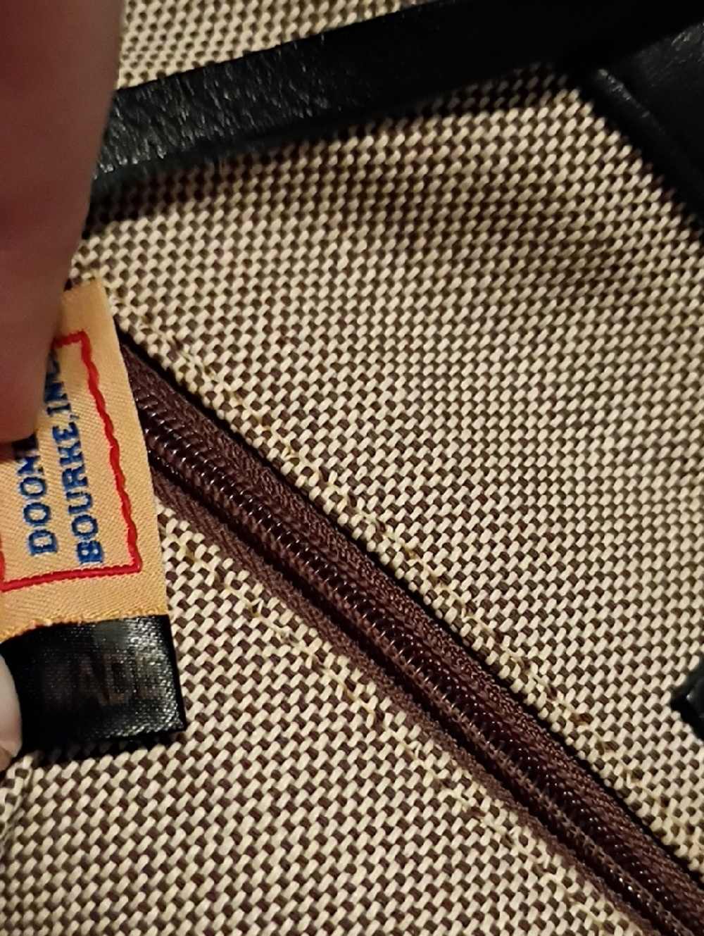 Dooney And Bourke Woman's Purse Vintage 90s- 2000s. Limited Edition - Picture 9 of 16